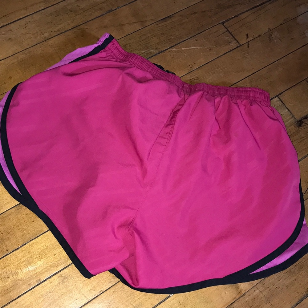 Nike Women's Pink Athletic Shorts - Picture 4 of 4